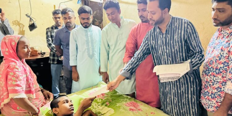 গণআন্দোলনে আহত রানার পাশে দাঁড়ালেন তারেক রহমান