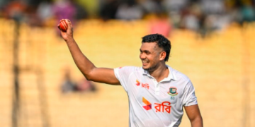 তাসকিনের বোলিংয়ে প্রথম সেশন বাংলাদেশের