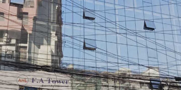 চুক্তি সম্পাদনের সোয়া দুই যুগেও জমির দলিল দেয়নি গৃহায়ণ ও পুর্তমন্ত্রণালয় সুক্ষ কারচুপিতে পুরানা পল্টনের ঐ ভুমিতে ১৮ তলা নির্মাণ করছে কারা ?